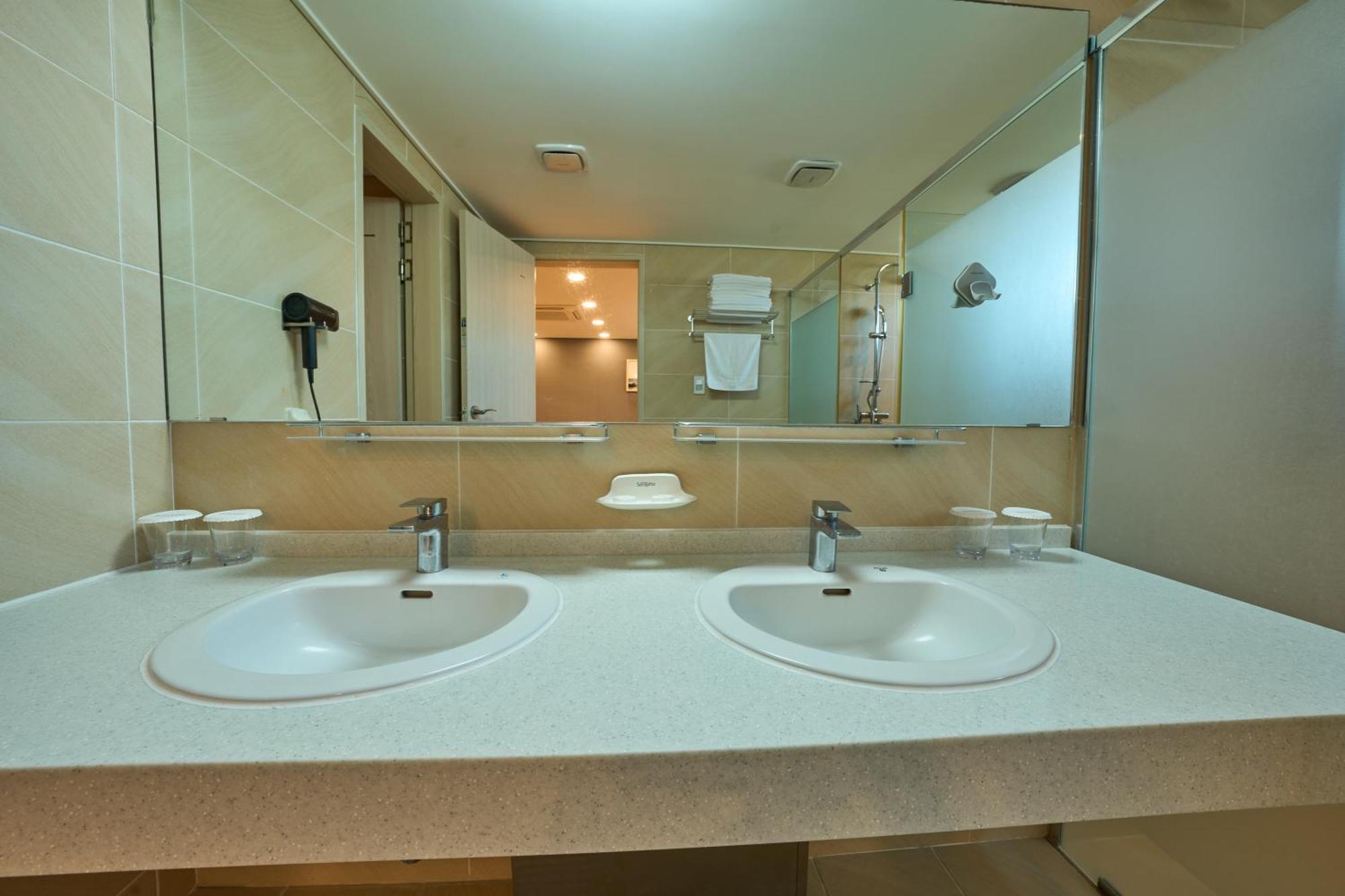 Pampas Hotel Jeju Luaran gambar